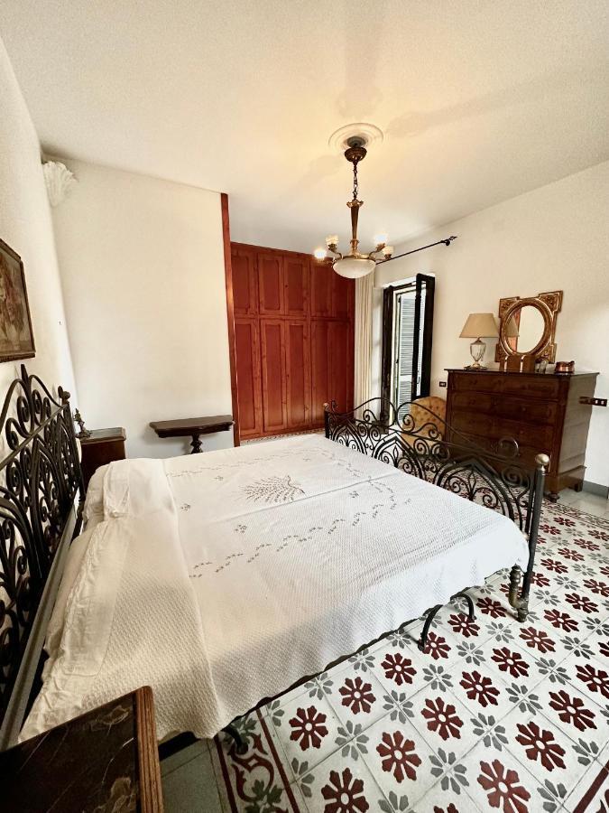 Elegante Appartamento Nel Cuore Del Barocco Lecce Extérieur photo
