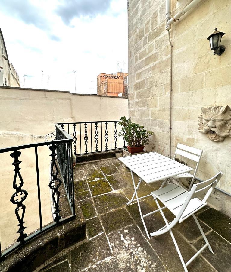 Elegante Appartamento Nel Cuore Del Barocco Lecce Extérieur photo